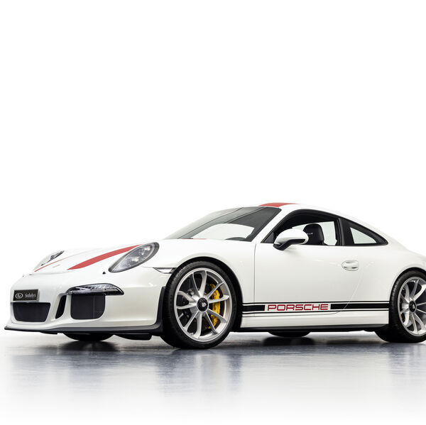 Rare Porsche 911 R est mise aux enchères
